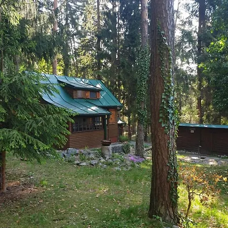 Chata Pod Holami Lodge *